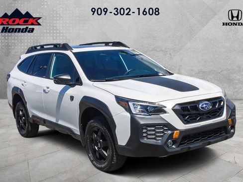 Used 2025 Subaru Outback Wilderness AWD/4WD image 3