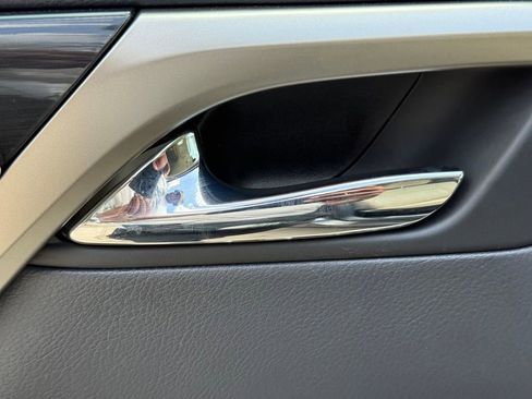 Used 2022 Lexus RX 450h 450h image 17