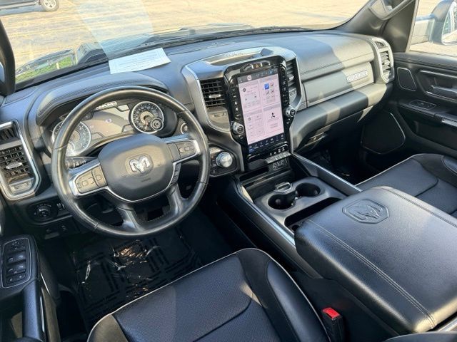Used 2024 RAM 1500 Laramie AWD/4WD image 18