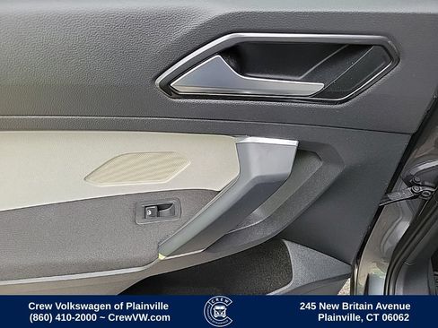 Used 2018 Volkswagen Tiguan S AWD/4WD image 47