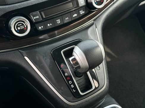 Used 2016 Honda CR-V Touring image 21