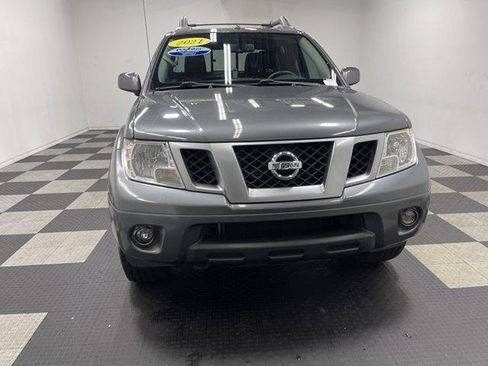 Used 2021 Nissan Frontier PRO-4X w/ Pro-4x Utility Package AWD/4WD image 6