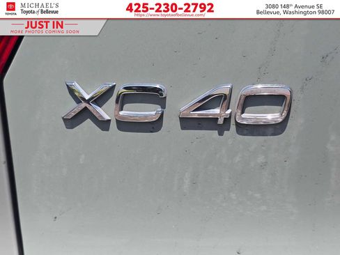 Used 2023 Volvo XC40 Recharge Ultimate AWD/4WD image 1