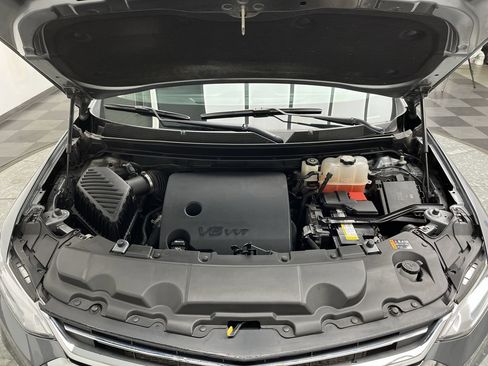 Used 2020 Chevrolet Traverse LT AWD/4WD image 28