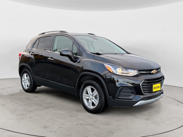 Used 2019 Chevrolet Trax LT w/ LT Convenience Package AWD/4WD image 3