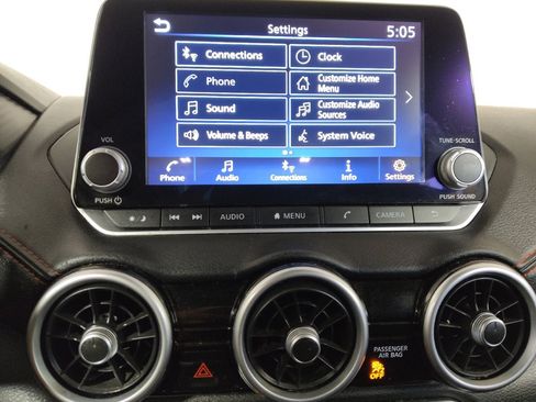 Used 2024 Nissan Sentra SR FWD image 25