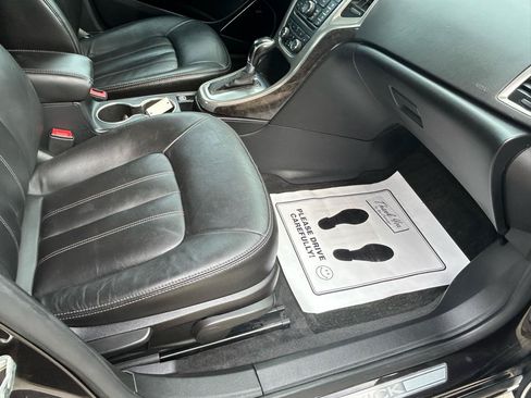 Used 2013 Buick Verano Premium FWD image 12