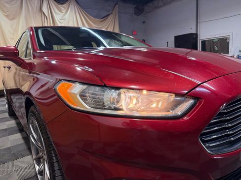 Used 2016 Ford Fusion Titanium FWD image 7