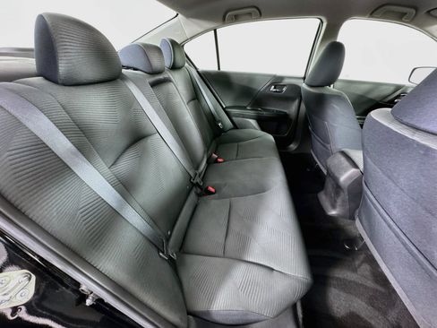 Certified 2017 Honda Accord LX image 24
