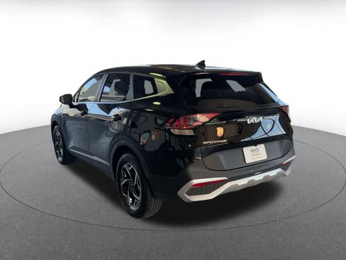 Used 2025 Kia Sportage LX image 13