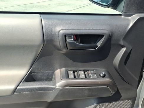 Used 2023 Toyota Tacoma SR5 w/ Technology Package RWD image 12