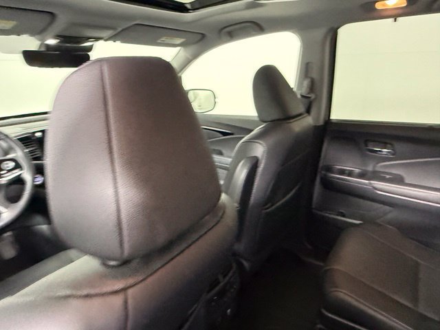 Used 2020 Honda Pilot Elite image 38