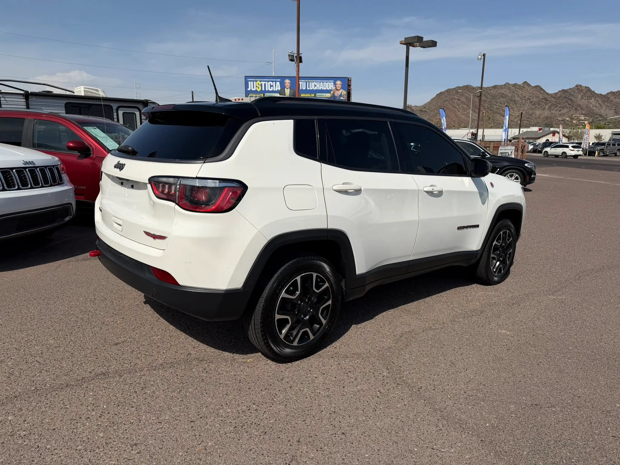 Used 2019 Jeep Compass Trailhawk w/ Popular Equipment Group AWD/4WD image 5