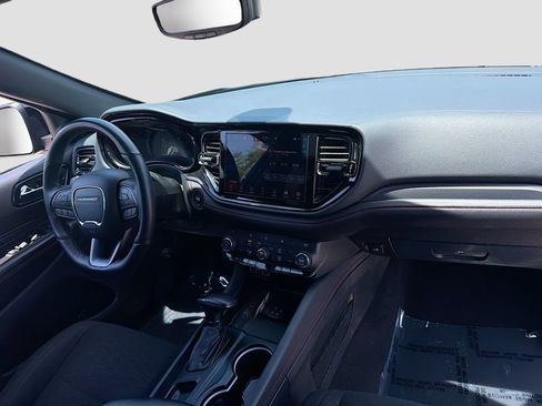 Used 2025 Dodge Durango GT AWD/4WD image 32