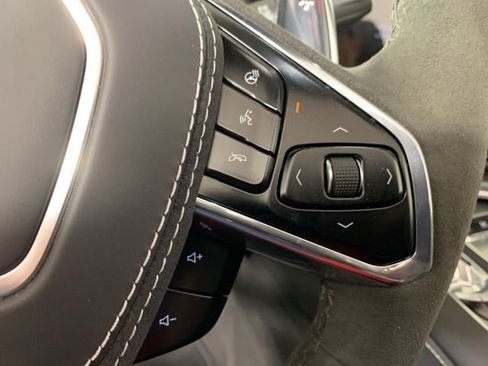 Used 2025 Chevrolet Corvette Z06 RWD image 22