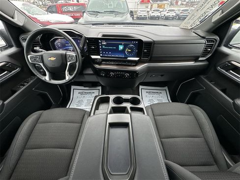 Used 2024 Chevrolet Silverado 1500 LT image 20