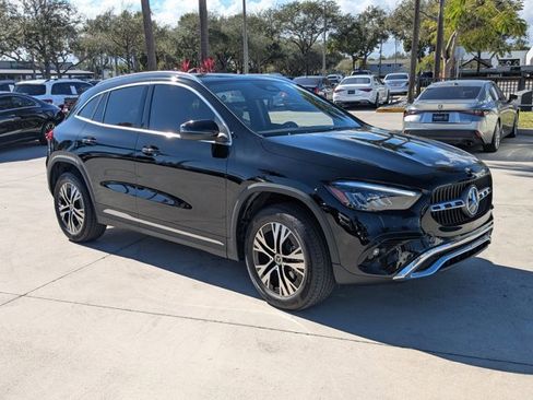 Used 2025 Mercedes-Benz GLA 250 image 3