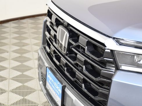 Certified 2026 Honda Pilot image 11