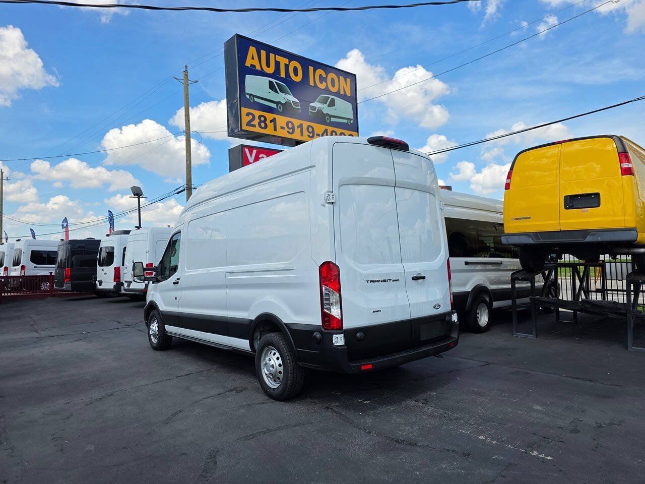 Used 2023 Ford Transit 350 148 High Roof AWD w/ Load Area Protection Package image 2