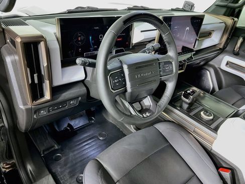 Used 2024 GMC Hummer EV 3X w/ Extreme Off-Road Package AWD/4WD image 9