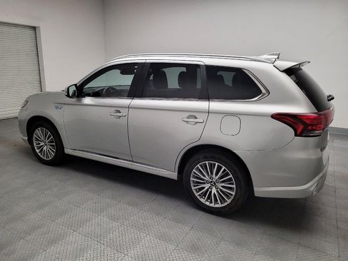 Used 2020 Mitsubishi Outlander GT image 3