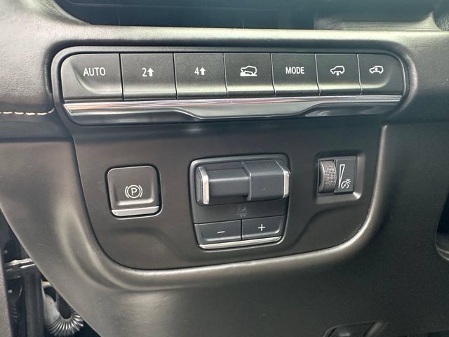 Used 2023 Cadillac Escalade Sport Platinum AWD/4WD image 11