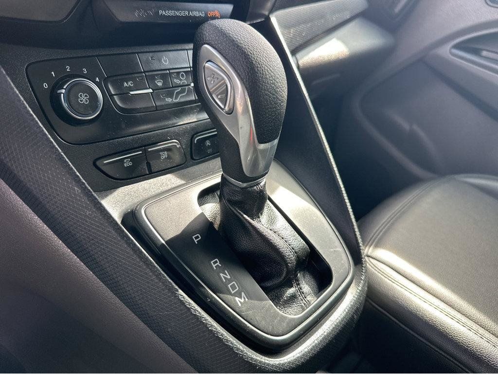 Used 2022 Ford Transit Connect XL FWD image 26