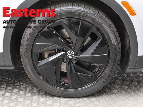 Used 2022 Volkswagen ID.4 Pro S w/ Gradient Package image 29