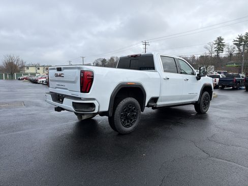 New 2026 GMC Sierra 3500 Denali w/ Technology Package image 6