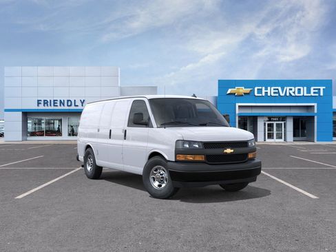 New 2025 Chevrolet Express 3500 w/ Driver Convenience Package image 11