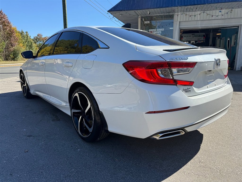 Used 2022 Honda Accord Sport image 4
