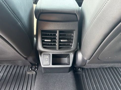 Certified 2024 Kia Seltos EX AWD/4WD image 17