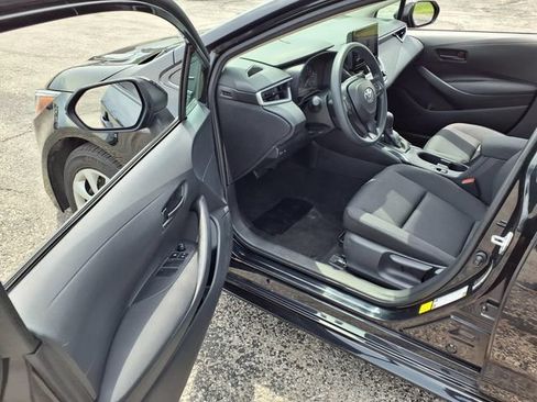 Used 2024 Toyota Corolla LE FWD image 21