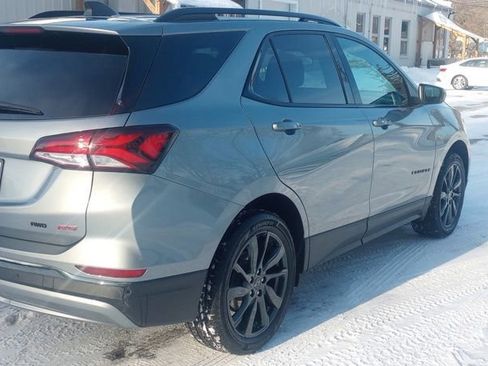 Used 2023 Chevrolet Equinox RS image 7