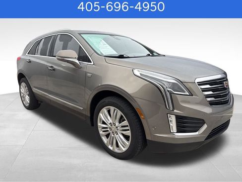Used 2019 Cadillac XT5 Premium Luxury w/ Driver Assist Package image 2