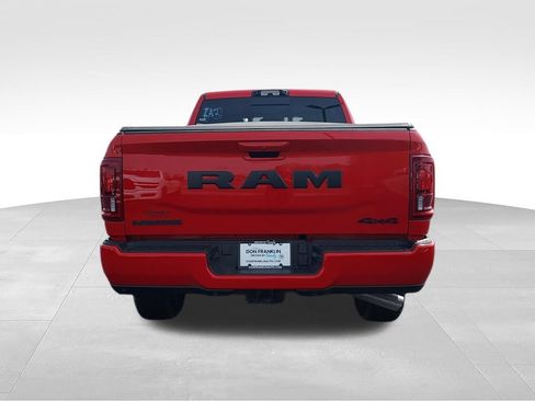 New 2026 RAM 2500 Laramie AWD/4WD image 7