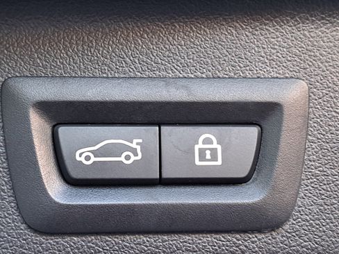 Used 2023 BMW X5 sDrive40i w/ Premium Package image 13