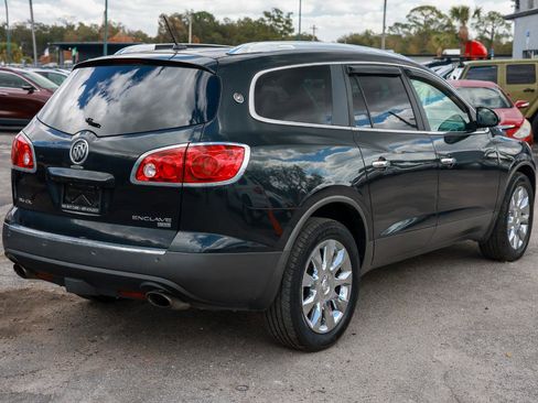 Used 2010 Buick Enclave CXL w/ Trailering Provision Package image 9