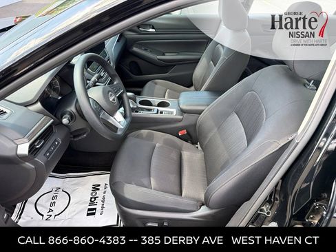 Certified 2025 Nissan Altima 2.5 SV w/ SV Special Edition Package AWD/4WD image 13