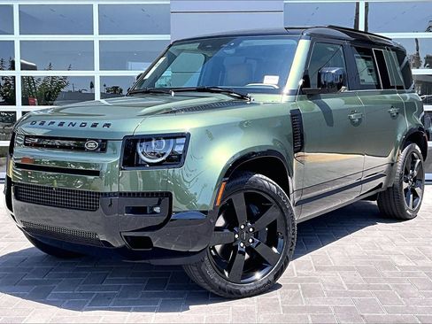 New 2026 Land Rover Defender 110 X-Dynamic SE AWD/4WD image 1