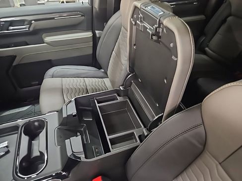 New 2026 Chevrolet Silverado 2500 ZR2 image 20