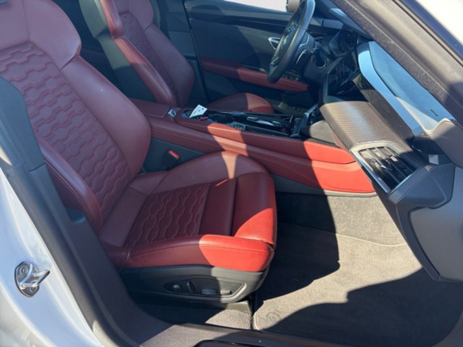Used 2022 Audi e-tron GT Prestige w/ Prestige Package AWD/4WD image 20