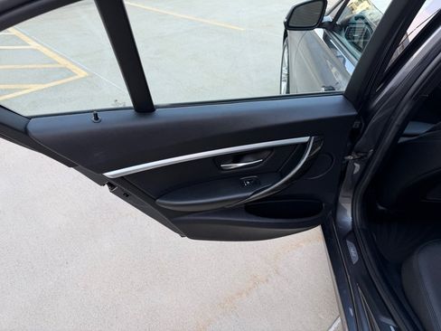 Used 2016 BMW 328i xDrive Sedan AWD/4WD image 14