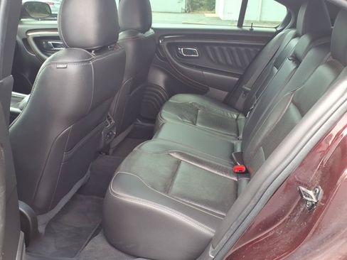Used 2019 Ford Taurus Limited AWD/4WD image 5