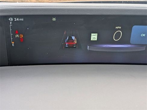 Certified 2024 Lincoln Nautilus Premier w/ Equipment Group 102A image 18