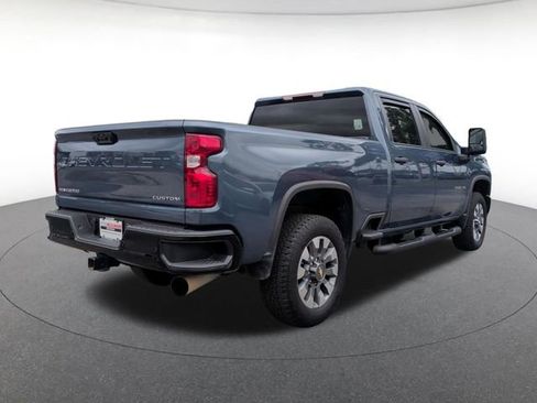 Used 2025 Chevrolet Silverado 2500 Custom w/ Custom Value Package AWD/4WD image 5