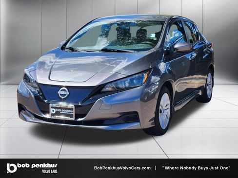 Used 2025 Nissan Leaf S FWD image 23