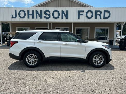 New 2026 Ford Explorer Active w/ Active Comfort Package RWD image 1