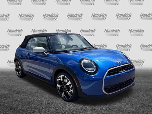New 2026 MINI Cooper S image 2