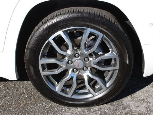 Used 2022 GMC Terrain Denali w/ Denali Premium Package image 36